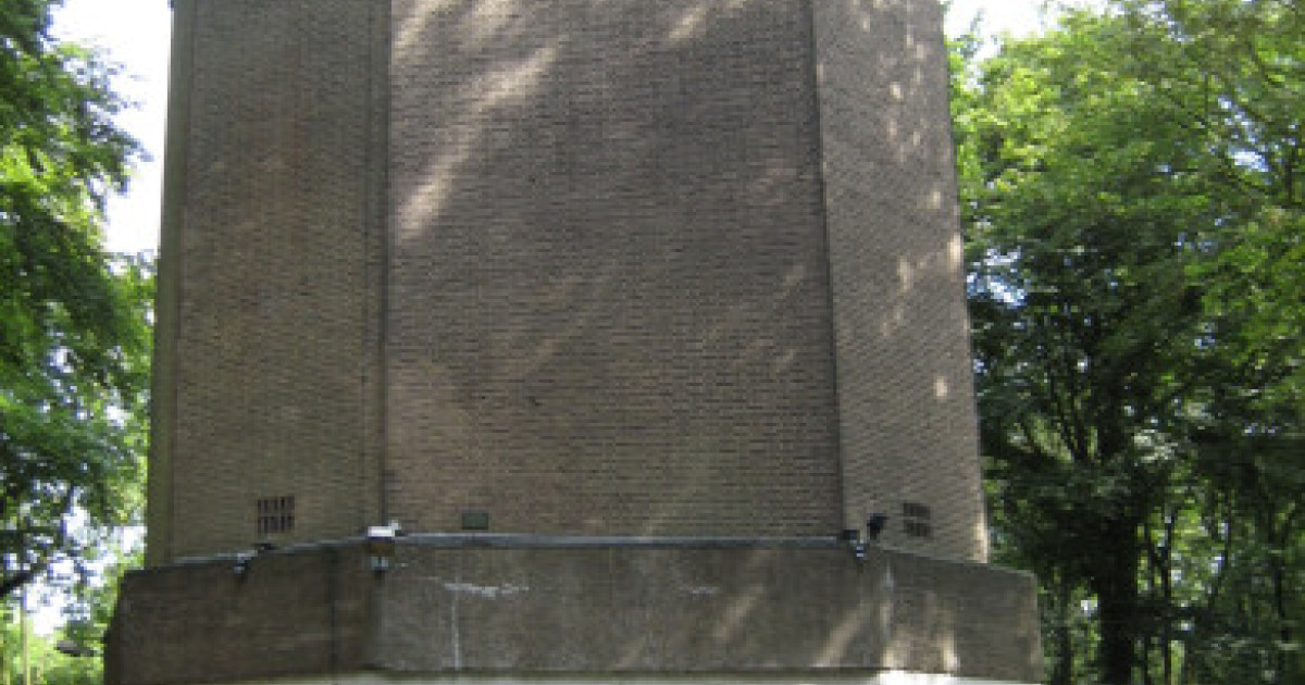 De Steenen Tafel, Arnhem Monumenten.nl